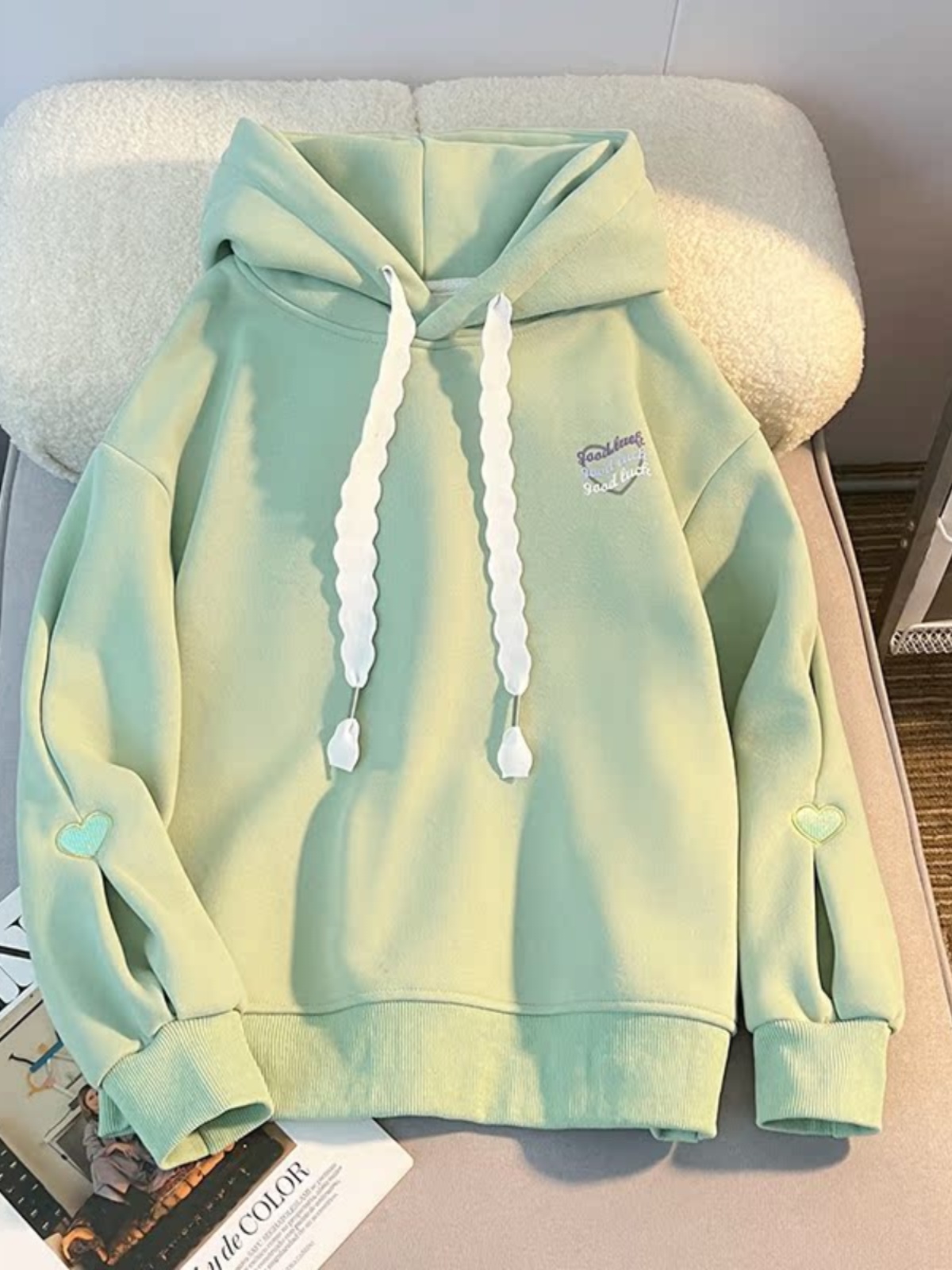 เสื้อฮู้ดหนาสำหรับสาวๆ ลายปักน - Embroidery Design Love บทวิจารณ์และราคา