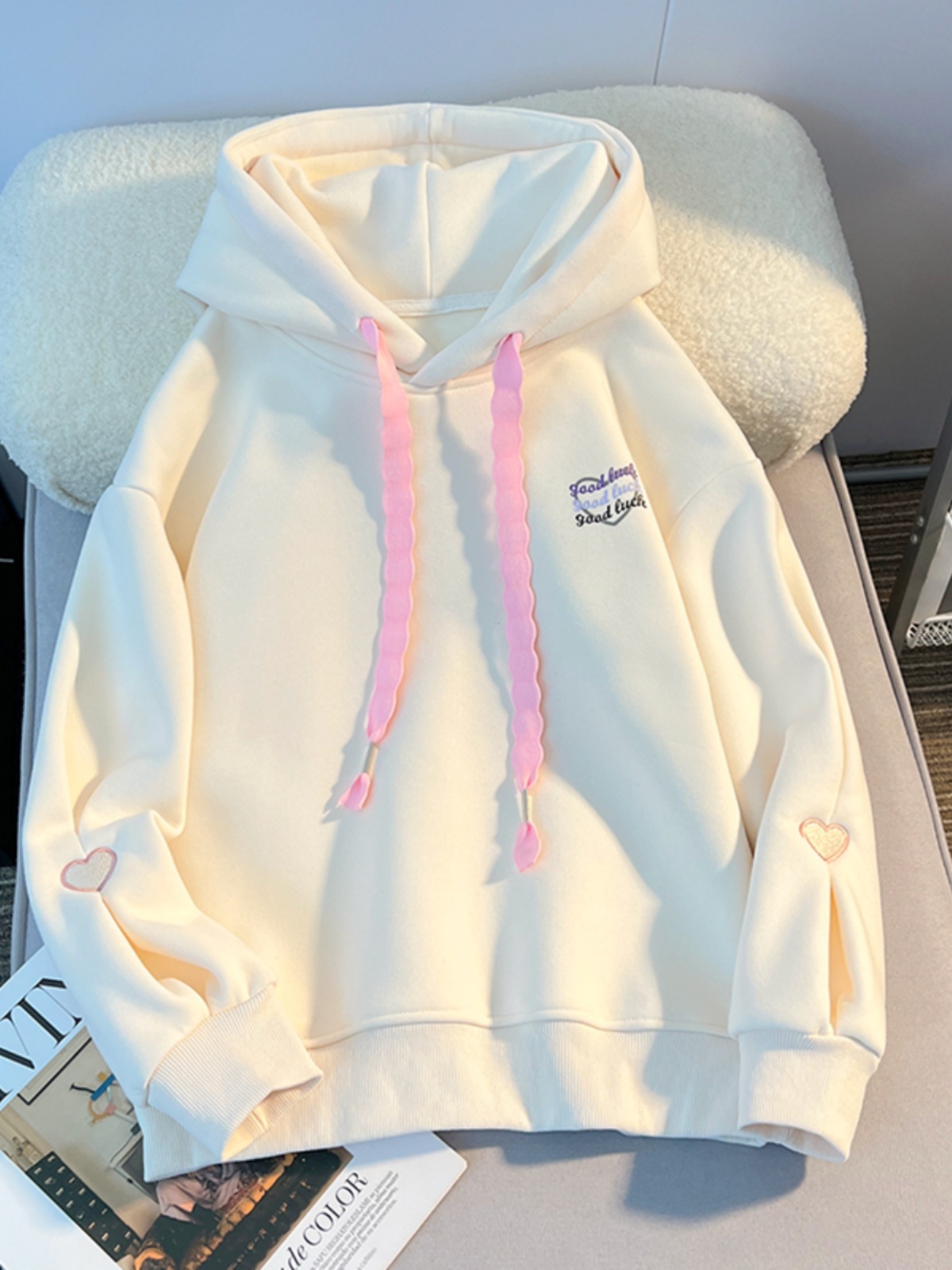 เสื้อฮู้ดหนาสำหรับสาวๆ ลายปักน - Embroidery Design Love บทวิจารณ์และราคา