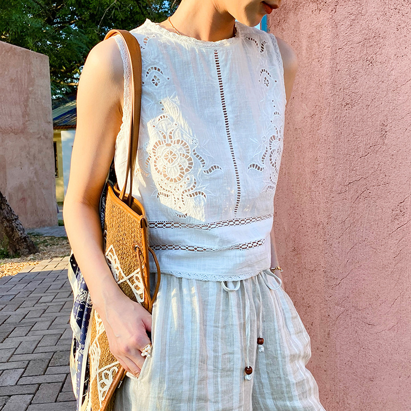 เสื้อกล้ามผ้าฝ้ายสีขาวสไตล์โบฮ - Embroidery On Shirt บทวิจารณ์และราคา
