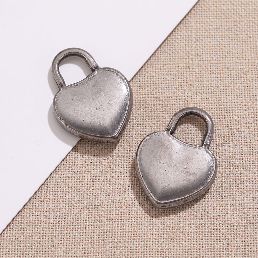 จี้สแตนเลส 304L รูปหัวใจ 5/10  - Embroidery Charm บทวิจารณ์และราคา