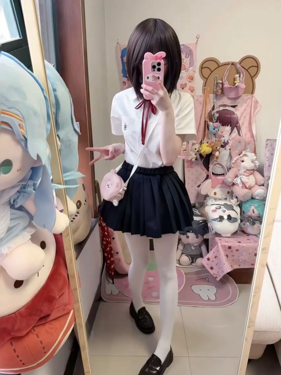 ชุดเสื้อเชิ้ตแขนสั้นปักลายซากุ - Embroidery Uniform บทวิจารณ์และราคา
