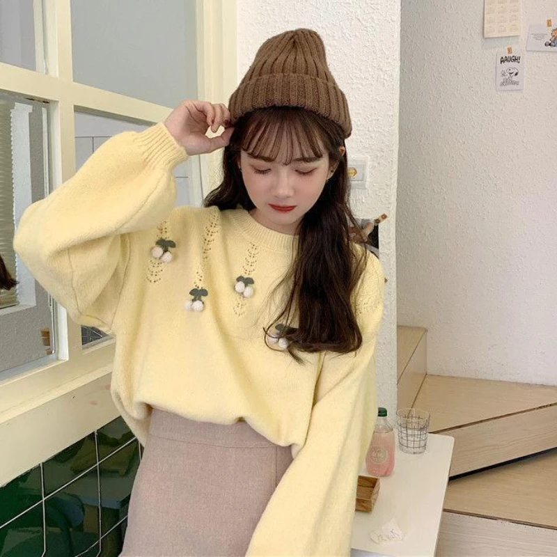 เสื้อกันหนาวผู้หญิงเย็บปักถักร - Embroidery Design Love บทวิจารณ์และราคา