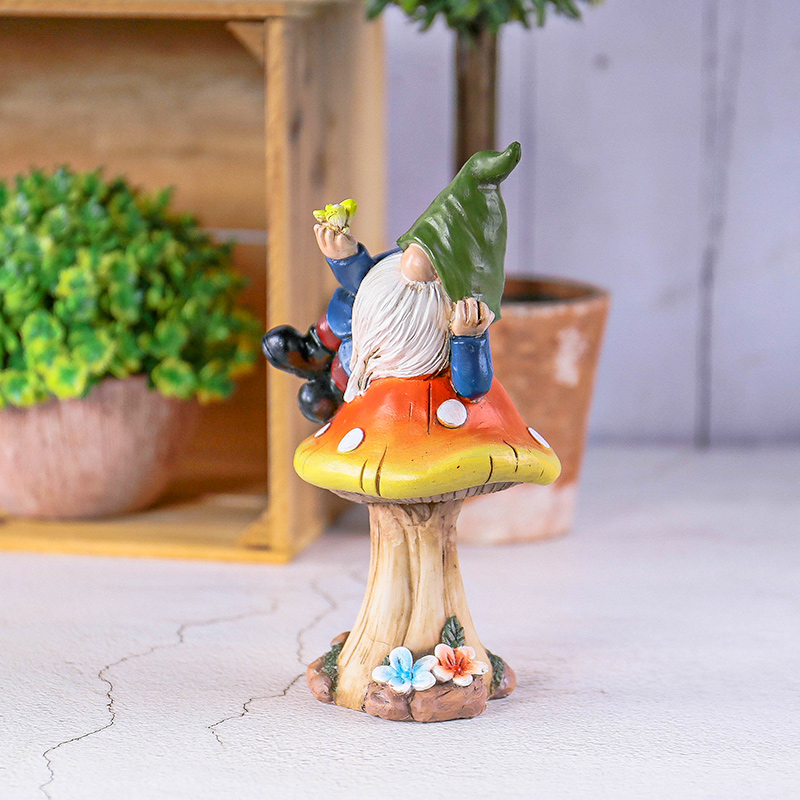 รูปปั้นโนมส์เรซิ่นบนเห็ด ป้ายต - Embroidery Garden บทวิจารณ์และราคา